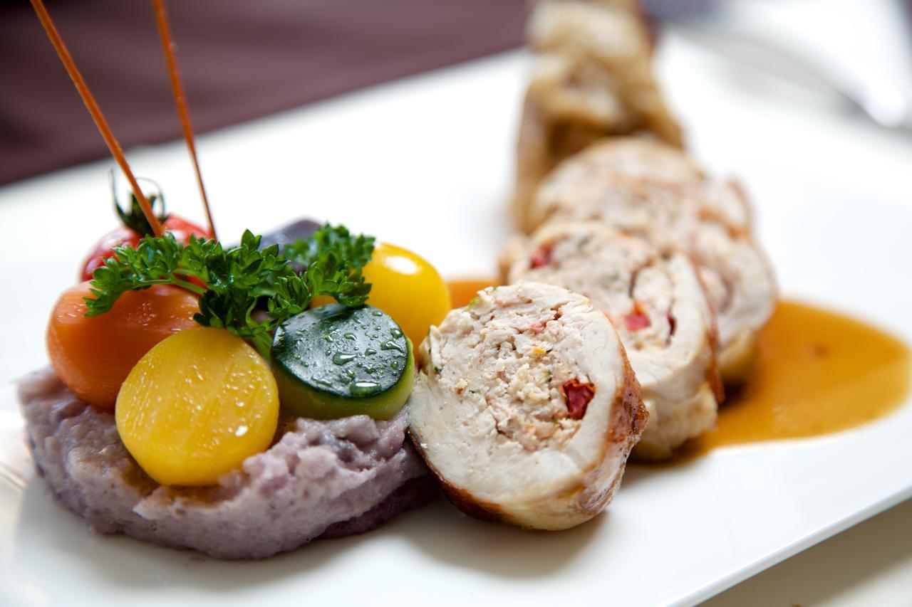 Logis Hotel Le Petit Breuil La Courtine Ngoại thất bức ảnh